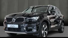 717 onyx black (metallic) Gebraucht 2024 Volvo XC40 Core SUV | 34.890 € (Guter Preis)