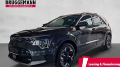 Grau Gebraucht 2023 Kia e-Niro Inspiration SUV | 29.790 € (Superpreis)