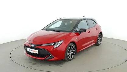 Occasion Toyota Corolla Team 122 PK (89 kW) 2020 Rood Sedan