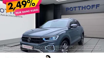 Blau Gebraucht 2025 VW T-Roc Goal SUV | 27.922 € (Superpreis)