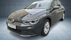 Uranograu Gebraucht 2023 VW Golf VIII Life Limousine | 21.580 € (Guter Preis)