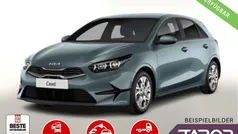 Yucca stahlgrau metallic Neu 2025 Kia Ceed Limousine | 22.268 € (Guter Preis)
