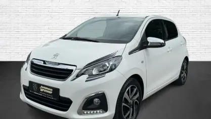 Używany Peugeot 108 Top! Collection 72 KM (52 kW) 2020 Biały Hatchback