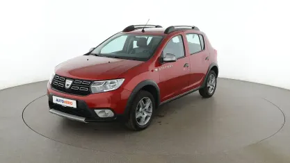 Gebraucht Dacia Sandero Prestige 90 PS (66 kW) 2019 Rot Limousine