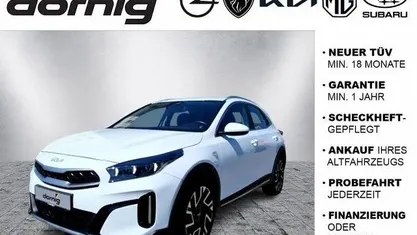 Cararra weiss Gebraucht 2024 Kia XCeed Vision SUV | 27.290 € (Guter Preis)