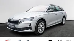 Gebraucht 2025 Skoda Octavia Selection Kombi | 34.490 € (Fairer Preis)