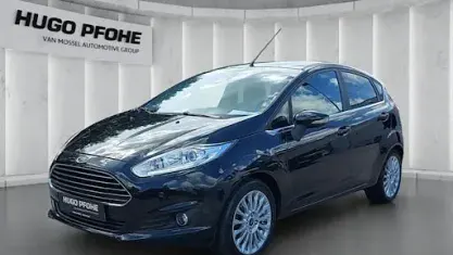 Gebraucht Ford Fiesta Titanium 100 PS (73 kW) 2014 Schwarz Kleinwagen
