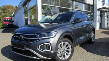 Indiumgrau Gebraucht 2025 VW T-Roc Style SUV | 31.790 € (Fairer Preis)