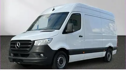 Gebraucht Mercedes Sprinter 163 PS (119 kW) 2020 Weiß Van