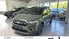 Safari grün Neu 2024 Dacia Jogger Extreme Kombi | 22.550 € (Fairer Preis)