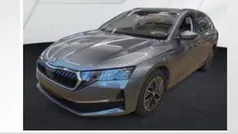 Graphitgrau met. Gebraucht 2024 Skoda Octavia Selection Limousine | 31.860 € (Fairer Preis)