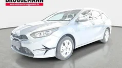 Lunarsilber metallic Neu 2025 Kia Ceed Sportswagon Kombi | 25.990 € (Guter Preis)