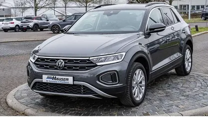 Gebraucht VW T-Roc Life 150 PS (110 kW) 2025 SUV