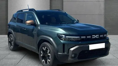 Neu Dacia Duster Extreme 122 PS (89 kW) 2026 Zedergrün SUV