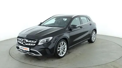 Gebraucht Mercedes GLA180 Urban 122 PS (89 kW) 2019 Schwarz SUV