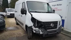 Nissan NV400