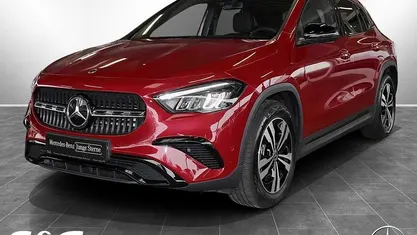 Gebraucht Mercedes GLA200 Night 163 PS (119 kW) 2024 Patagonienrot metalliclack SUV