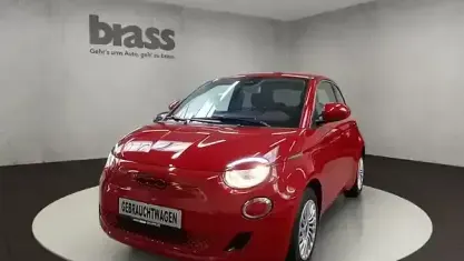 Usata Fiat 500e 69 kW (95 CV) 2022 Rosso Berlina