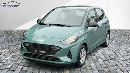 Grün / mangrovegreen Neu 2025 Hyundai i10 Kleinwagen | 16.470 € (Fairer Preis)