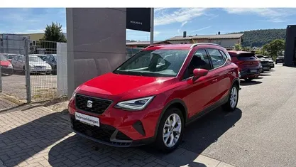 Rot Gebraucht 2024 Seat Arona FR SUV | 19.480 € (Fairer Preis)