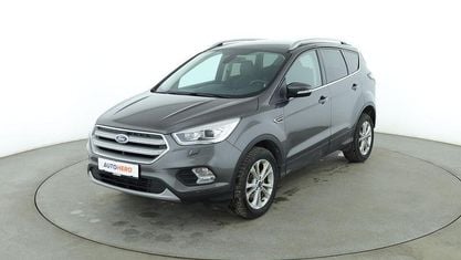 Używany Ford Kuga Titanium 150 KM (110 kW) 2019 Szary SUV