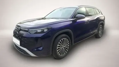 Gebraucht VW Tayron Life 193 PS (141 kW) 2025 Violett SUV