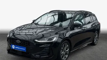 Gebraucht Ford Focus ST-Line X 155 PS (114 kW) 2025 Agate black metallic Kombi