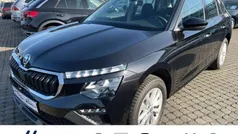 Schwarz metallic Neu 2024 Skoda Kamiq Selection SUV | 24.964 € (Superpreis)