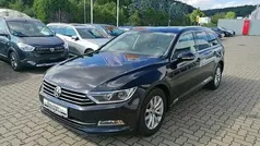 Grau Gebraucht 2015 VW Passat Comfortline Kombi | 14.970 € (Fairer Preis)