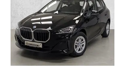 Gebraucht 2023 BMW 218 Sport Line Van / Kleinbus | 27.490 € (Fairer Preis)