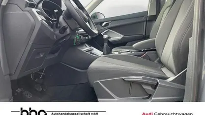Gebraucht Audi Q3 Basis 150 PS (110 kW) 2024 Grau SUV