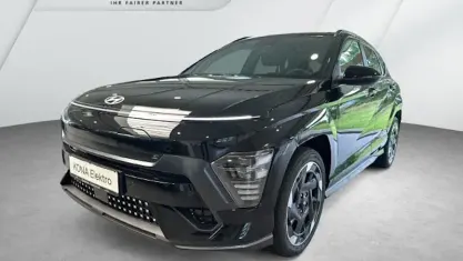 Gebraucht Hyundai Kona N Line 160 kW (218 PS) 2025 Abyss black / mic SUV