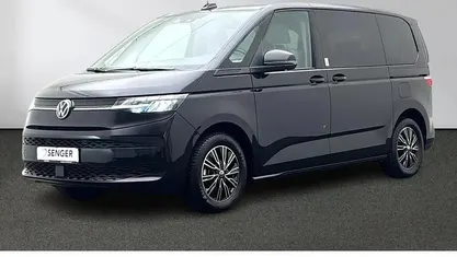 Gebraucht VW Multivan Life 150 PS (110 kW) 2022 Deep black perleffekt Van