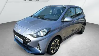 Begagnad Hyundai i10 Trend 63 HK (46 kW) 2025 Blå Halvkombi