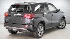 Cosmic black metallic (zce) Neu 2025 Suzuki Vitara GL SUV | 21.491 € (Guter Preis)