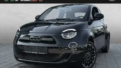 Gebraucht Fiat 500e Icon 86 kW (118 PS) 2022 Onyx schwarz Kleinwagen