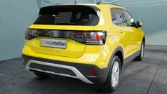 Gelb Gebraucht 2024 VW T-Cross Life SUV | 22.490 € (Fairer Preis)