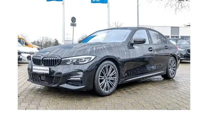 Schwarz Gebraucht 2021 BMW 330 M Sport Limousine | 33.900 € (Fairer Preis)
