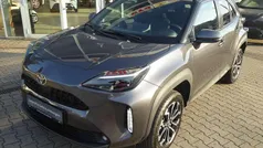 Marlingrau Gebraucht 2024 Toyota Yaris Cross SUV | 30.890 € (Fairer Preis)