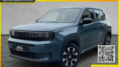 Nouă Fiat Grande Panda Icon 110 CP (80 kW) 2026 Albastru Hatchback