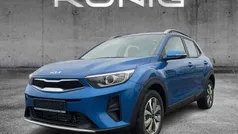 Blau Gebraucht 2024 Kia Stonic Vision SUV | 18.299 € (Guter Preis)