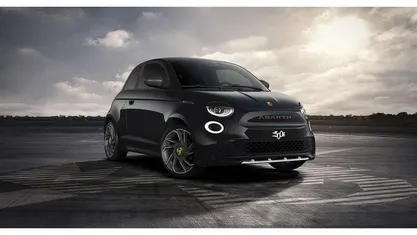 Nouă Abarth 500e Turismo 114 kW (155 CP) 2026 Negru Hatchback