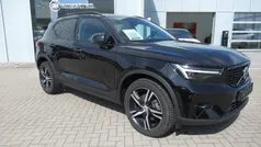 Schwarz Gebraucht 2024 Volvo XC40 Plus SUV | 39.000 € (Fairer Preis)