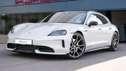 Neu Porsche Taycan Sport Turismo Black Edition 319 kW (435 PS) 2026 Weiß Kombi