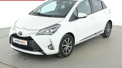 Gebraucht Toyota Yaris Team 112 PS (82 kW) 2020 Weiß Limousine