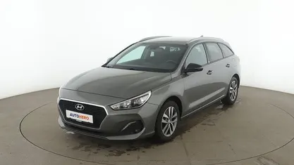 Grau Gebraucht 2019 Hyundai i30 YES! Kombi | 13.190 € (Fairer Preis)