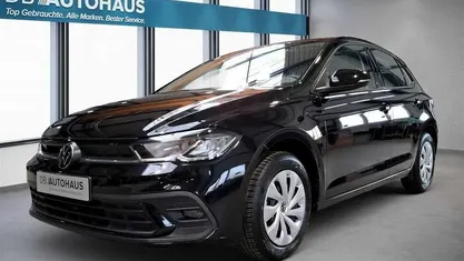 Gebraucht VW Polo Life 95 PS (69 kW) 2023 Schwarz Kleinwagen