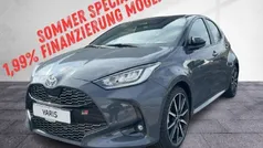 Grau Neu 2025 Toyota Yaris Hybrid Sport Limousine | 32.690 € (Fairer Preis)
