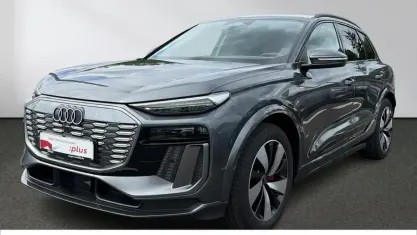 Gebraucht Audi Q6 e-tron Performance 225 kW (306 PS) 2025 Grau SUV