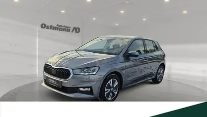 Grau Gebraucht 2023 Skoda Fabia Kleinwagen | 16.779 € (Fairer Preis)